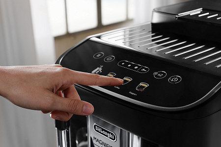 Кофемашина автоматическая Delonghi ECAM290.22.B Magnifica  черный